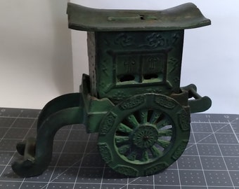 Vintage OMC (Otagiri Manufacturing/Mercantile) cast iron cart