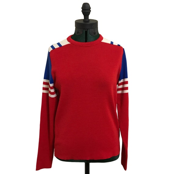 1970s made USA red, white and blue striped ski swe