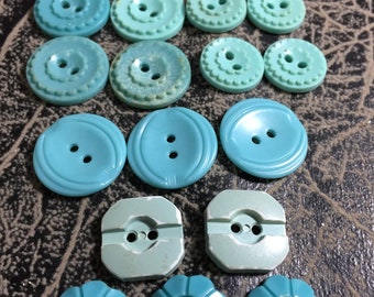 8 Natural Turquoise Flowers Retro x 30 mm Buttons