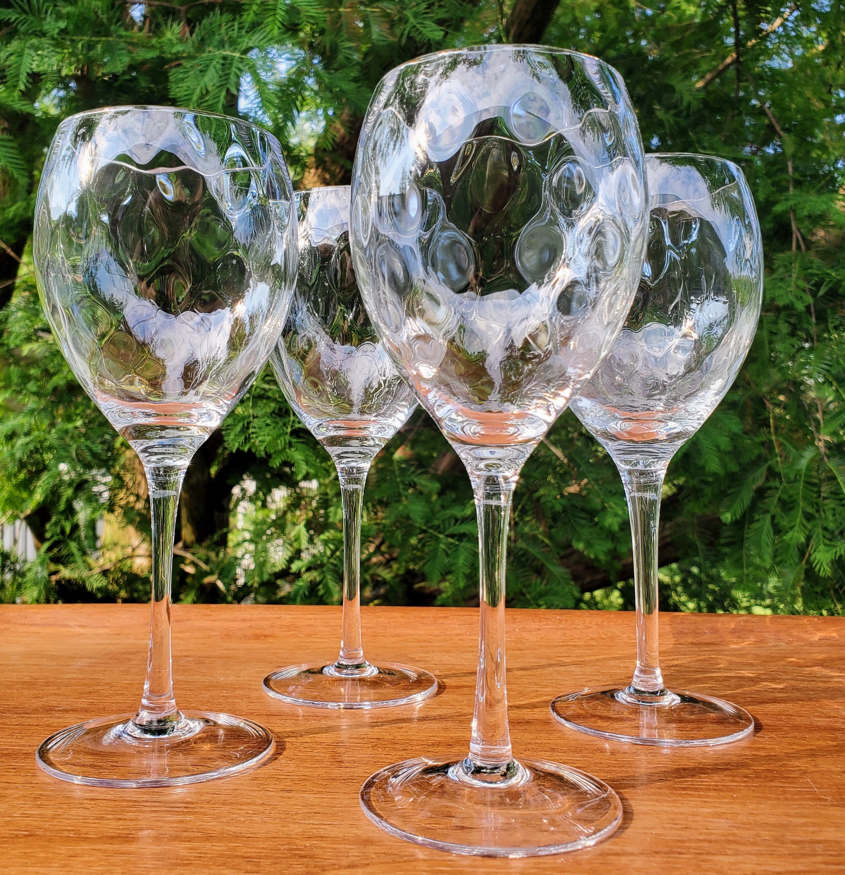 Eight Art Deco French crystal wine glasses Circa 1930/40s