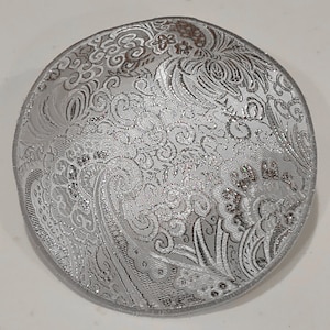 Silver Crown Kippah (with optional flower)