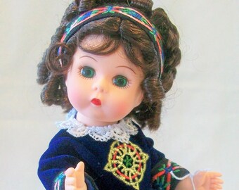 LITTLE IRISH DANCER Madame Alexander 8&quot; Doll with Box and Tag - Retired Ireland Stepdancing St. Patrick&#39;s Day Doll