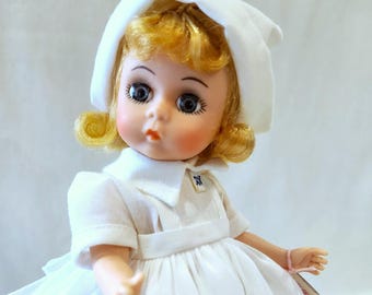 人形 Madame Alexander Darling Little Dancer Darling 1980s Little Women Madame Alexander Amy with Nancy