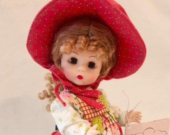 HOLLY HOBBIE CHRISTMAS Madame Alexander 8" Doll with Box and Tag - Very Rare, Retired Holiday Holly Hobbie Doll