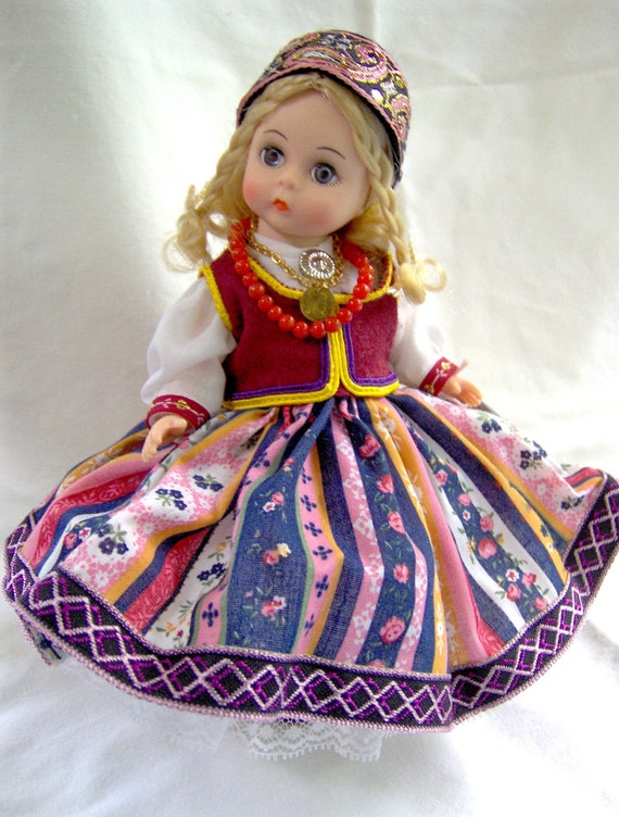 madame alexander international dolls