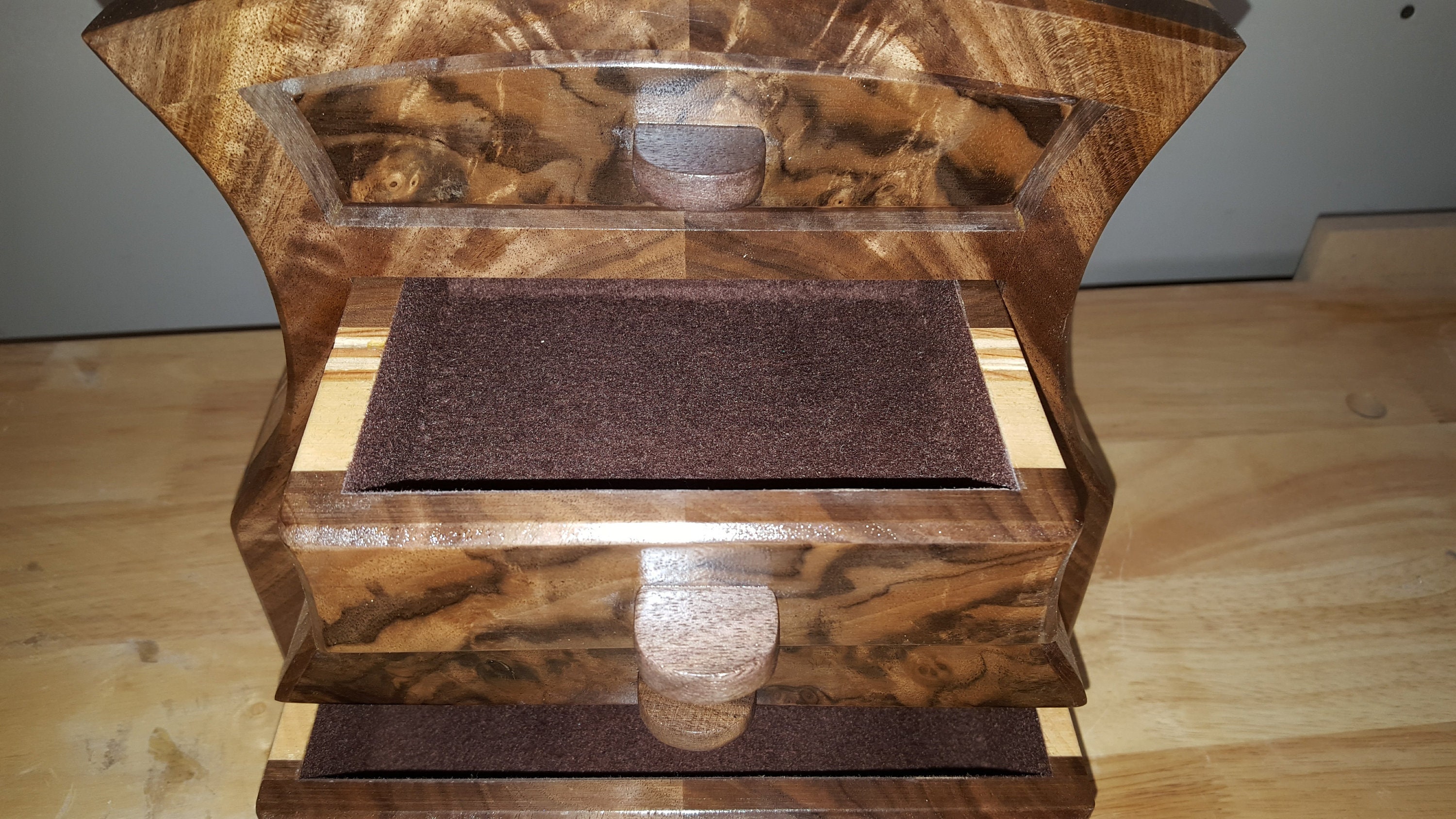 Bandsaw box made from claro walnut, walnut burl veneer, pine,and plywood