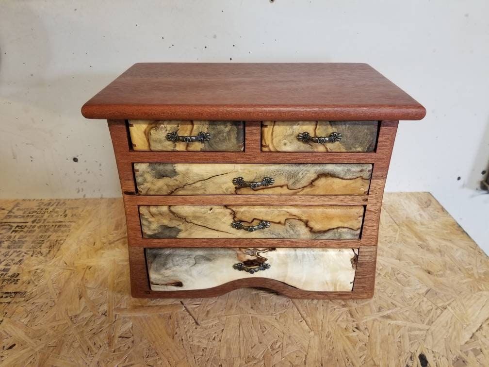 Bandsaw/jewelry box made from mahogany and buckeye burl