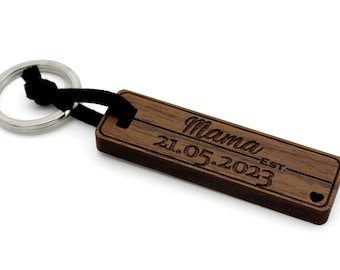 Keychain Wood Engraving Mama est Individual Real Wood Keyring Keychain Unique Gift Mother's Day Christmas personalized