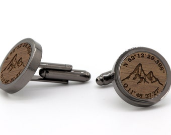 Wedding cufflinks men's wood personalized man best man cuffs engraving silver/black round gift mountains coordinates