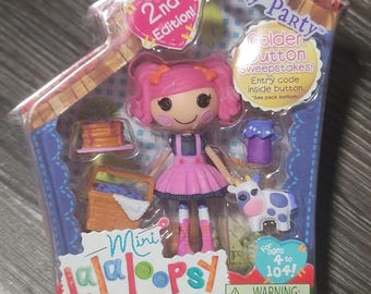 Mini muñeca Lalaloopsy Berry Jars ‘N’ Jam con mascota. Nuevo. Regalo de colección.
