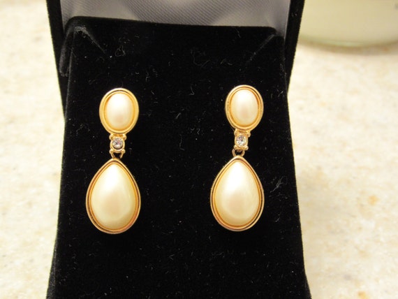 Vintage 1950/60 faux pearl and crystal drop earri… - image 2