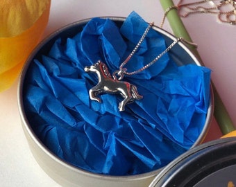 Sterling Silver Horse Pendant Necklace: Animal Charm