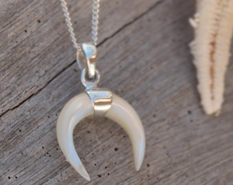 Small Horn Necklace White mother of pearl 925 sterling silver. Crescent Moon Necklace. Fine Boho Necklace Upside Down Moon