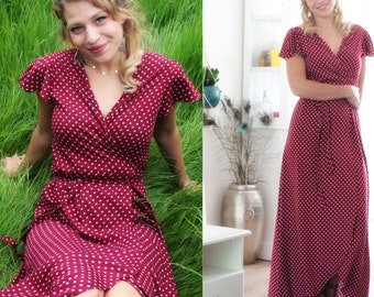 Robe longue rouge à pois. Robe portefeuille. Robe maxi. Manches courtes flottantes. Robe élégante. Robe de soirée d'été. Robe de cocktail asymétrique