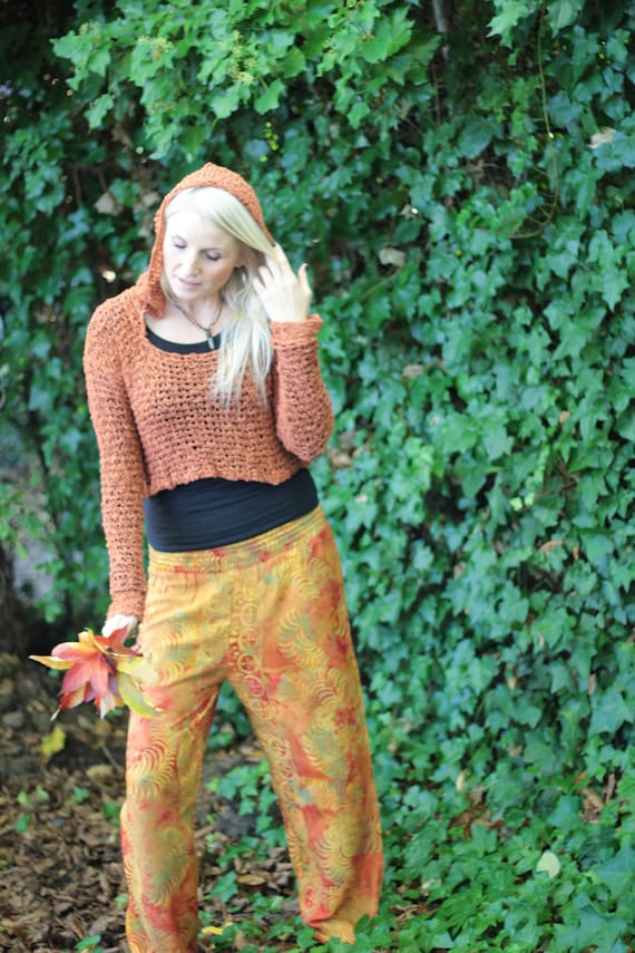 Knitted Hoodie Short Rust Brown, Crop Hoodie Cognac