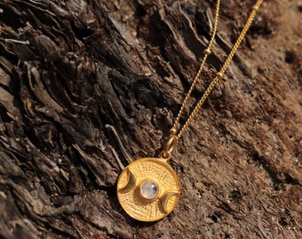 Collier de pièces d’or 925 plaqué or argenté, collier de pierre de lune de sorcière, collier pendentif de lune à disque rond, collier protecteur de médaillon d’or