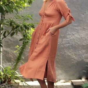 sachin and babi light blue dress Off-Shoulder Peach Midi Dress with Tunic Waist and Hip Detail for Casual and Party Wear