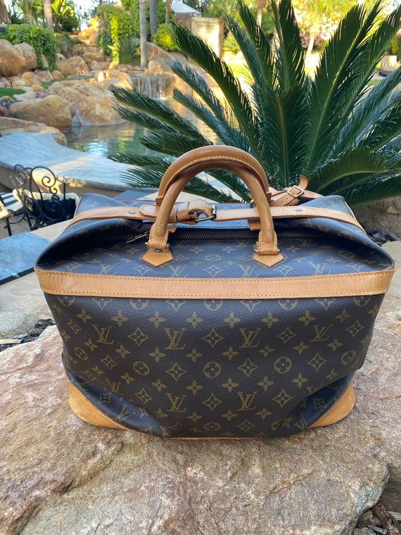 Large Luxury Louis Vuitton LV 40 Cruiser Overnight Travel Bag -  Denmark