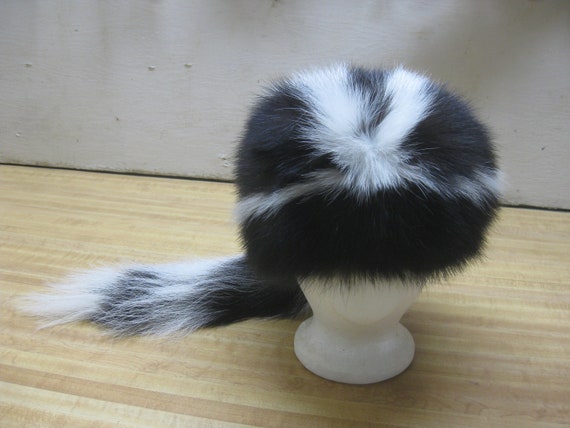 Daniel Boone Davey Crockett Syle Skunk Head Fur Tail Hat Daniel Boone Davey Crockett Syle Skunk Head Fur Tail Hat