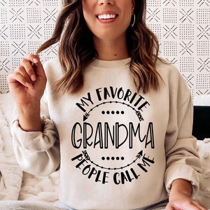 Mother's Day SVG / My Favorite People Call Me Grandma SVG / Grandmother SVG / Cut File / Clip Art / Southern Spark / svg png eps pdf jpg dxf