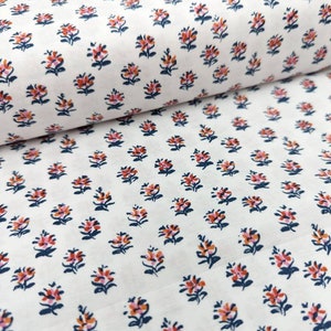 Small Floral Print 100% Cotton, lightweight cotton, regency/reenactment fabric