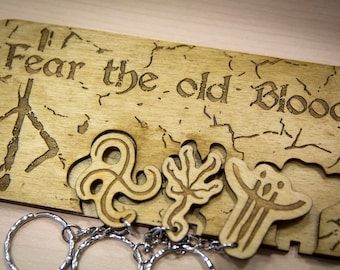 Bloodborne Inspired "Fear the Old Blood" | Wooden Keyring and Wall Mount | Laser-cut Keyring Rack | Gaming Home Decor and Geeky Gamer Gift