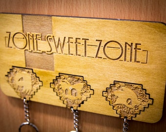 Inspiration sonore « Zone Sweet Zone » | Porte-clés et support mural en bois | Porte-clés découpé au laser | Décoration d'intérieur gaming et cadeau pour gamer geek