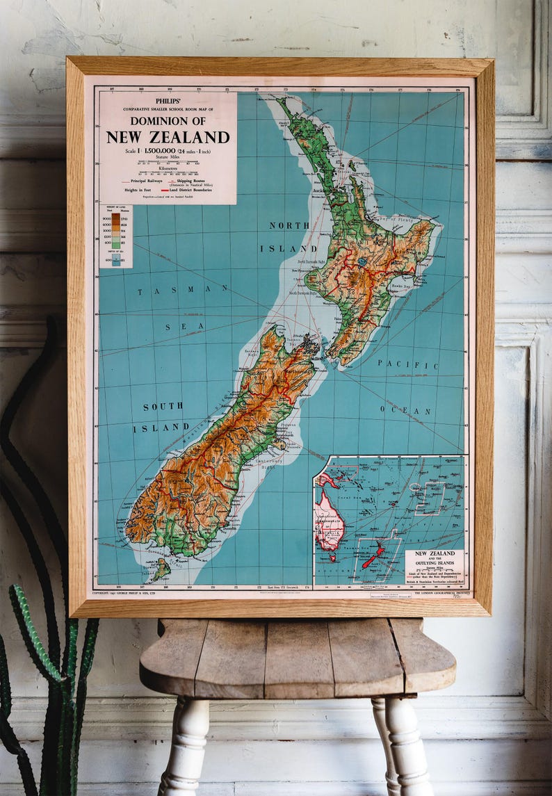 Vintage New Zealand Map Print - 1951 Retro Wall Art image 7