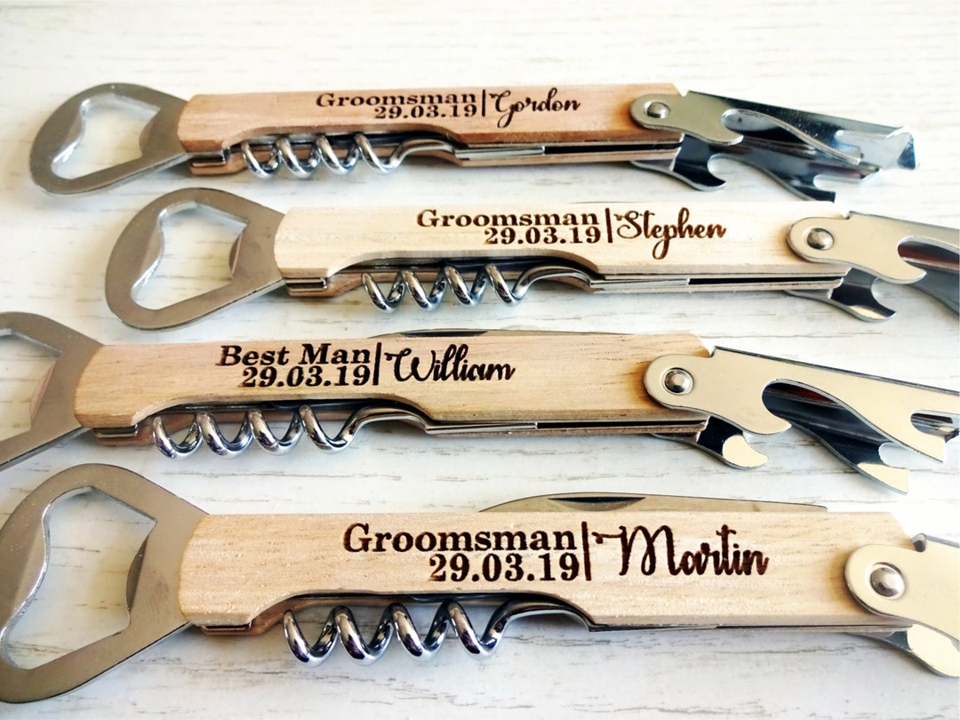 Apribottiglie in legno personalizzato con incisione