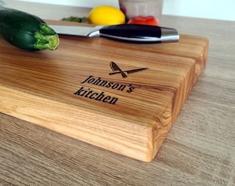 Solid, premium OAK Chopping block. 41 x 22 x 4 cm. Personalized handmade OAK Chopping block "Family Kitchen".