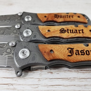 SET of 3 Personalized folding Knives DAMASK. Custom knife, personalized knife, anniversary gift for husband, groomsman
