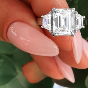 Emerald Cut Engagement Ring, Elegant 2.9 Carat Lab Created Diamond Ring, 14k White Gold Proposal Ring for Women, Certified Diamond F/VS1