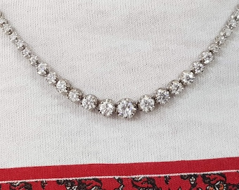 Collar de tenis con diamantes reales graduados de 5,75 ct en oro blanco de 14 k D VS1-VS2 Para ella para él Certificado Tasado Corte redondo Natural
