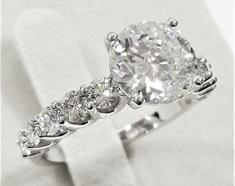 Idealny pierścionek zaręczynowy z 3-karatowym diamentem Moissanite