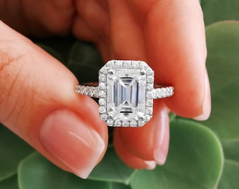 Echter 14k Weißgold-Verlobungsring, 2,5 Karat Labor erstellter Diamantring, Eleganter Diamant-Halo-Ring im Smaragdschliff, zertifiziert F / VS1
