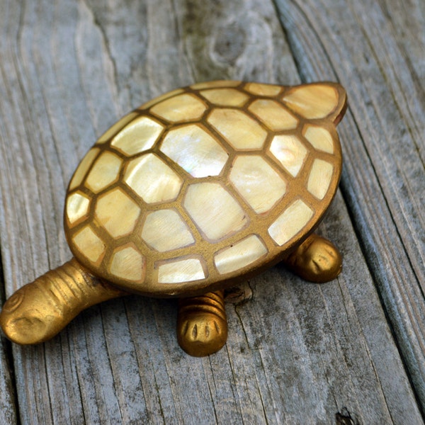 Madre del vintage de cobre amarillo perla tortuga caja de la baratija
