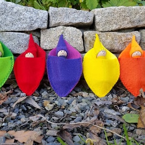 A Set of Six Matching Autumn Leaves and Gnomes Autumn Fall Sensory Toy ...