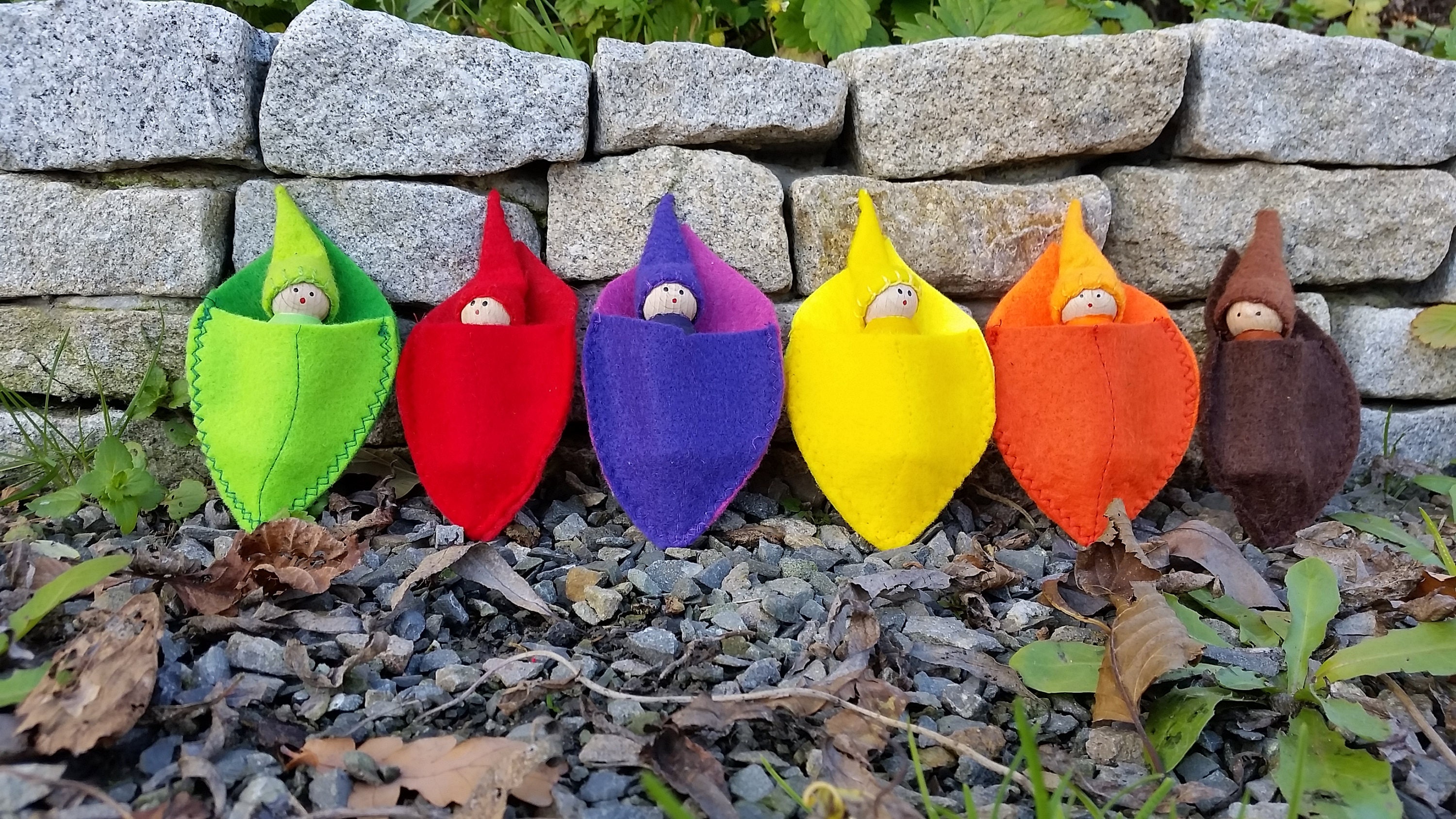 A Set of Six Matching Autumn Leaves and Gnomes Autumn Fall Sensory Toy ...