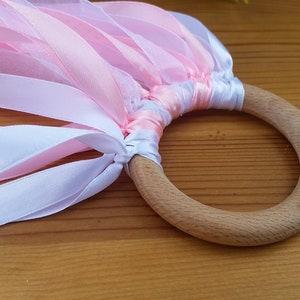 Süßer Pink Ribbon Zauberstab Waldorf Inspired Hand Kite Ribbon Dancing Ring-14 Luftschlangen in 4 verschiedenen Bändern