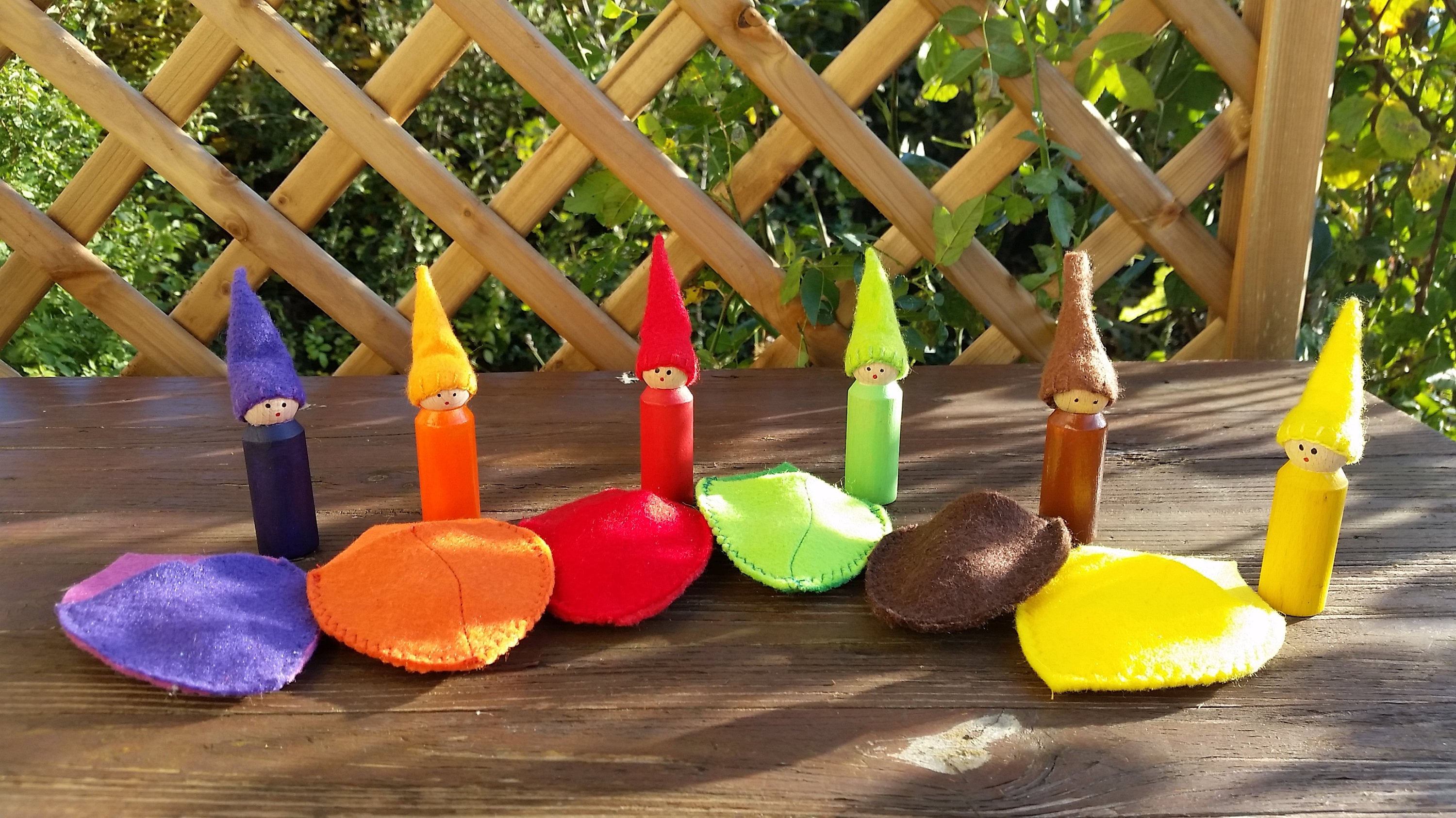 A Set of Six Matching Autumn Leaves and Gnomes Autumn Fall Sensory Toy ...