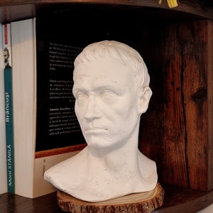 Julius Caesar Bust Sculpture - Hand Made Statue - White Marble | Office Desk | Decor Living Room | Interior Home | Home Decor
