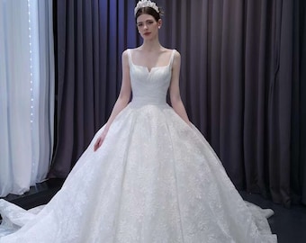 High Quality Lace Square Neck Ball Gown Wedding Dress