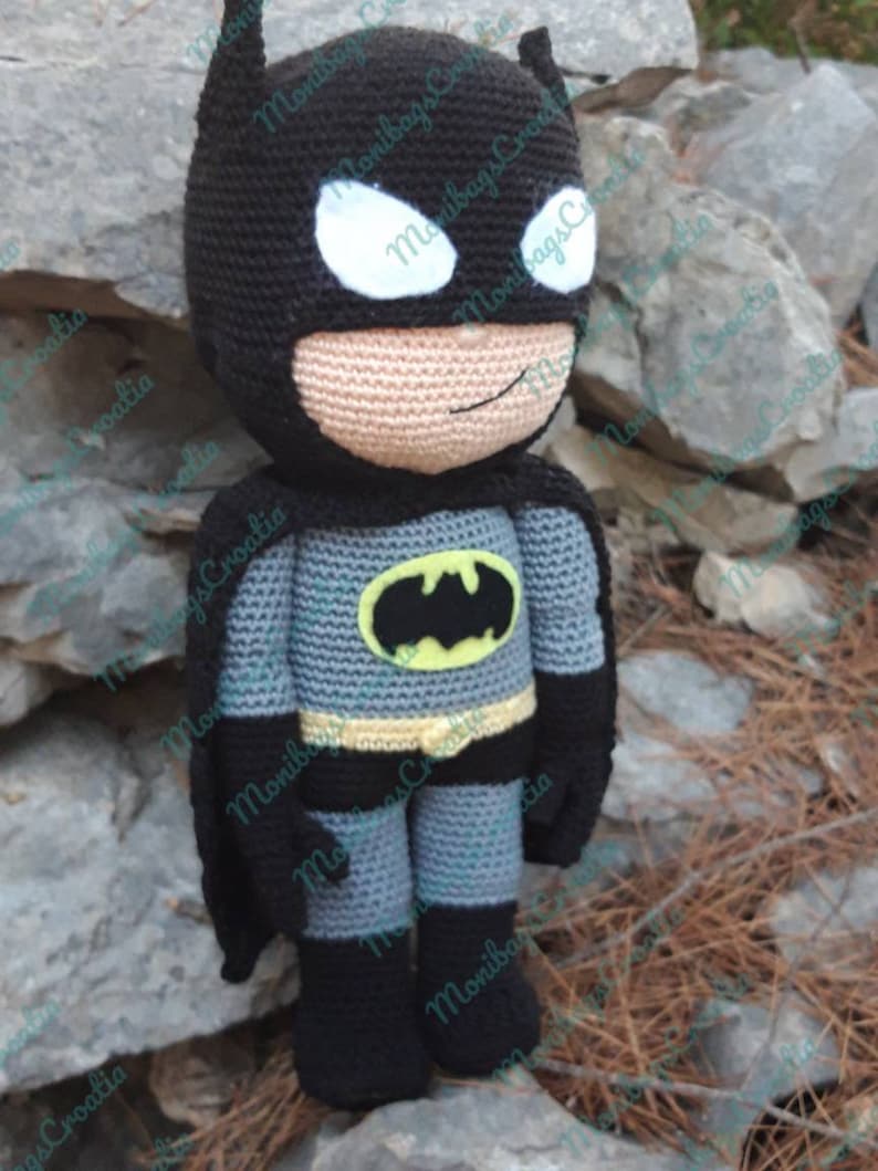 New version of Batman batman doll batman handmade batman doll crochet Batman action hero batman gehaakte batman amigurumi batman