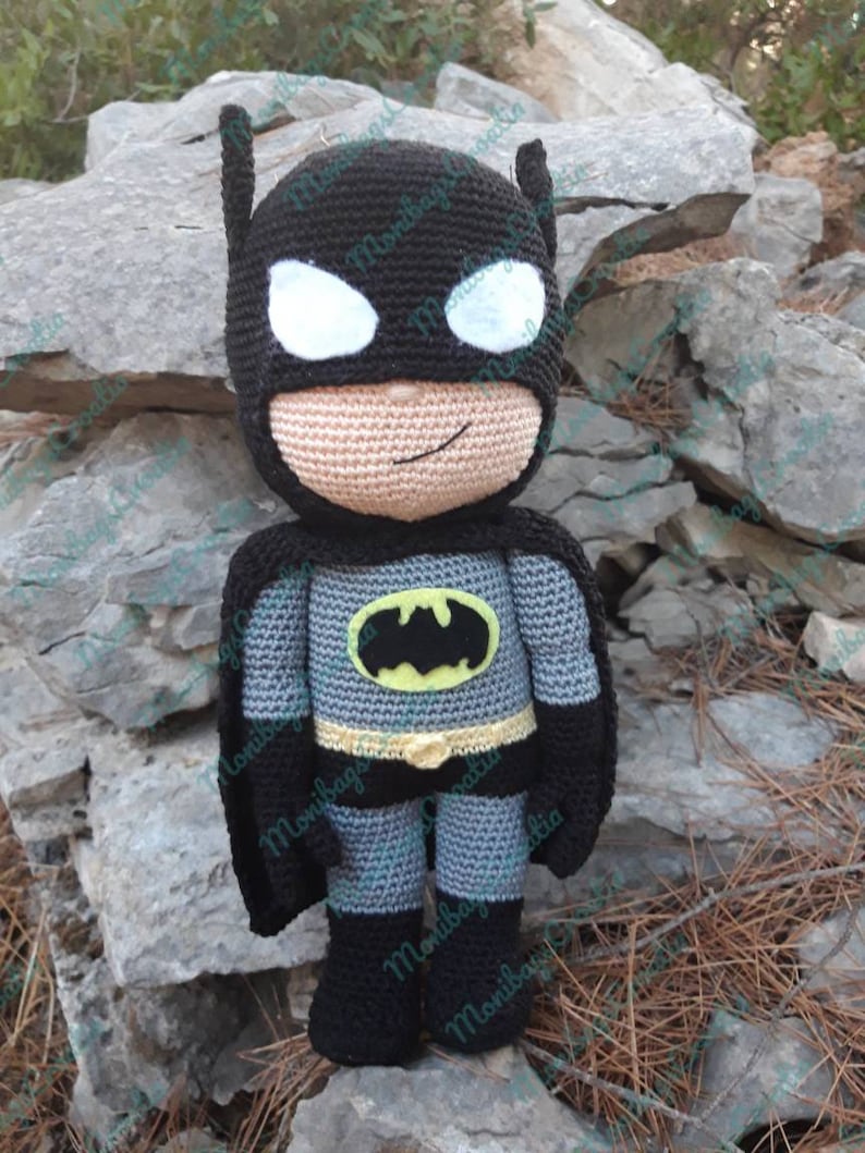 New version of Batman batman doll batman handmade batman doll crochet Batman action hero batman gehaakte batman amigurumi batman
