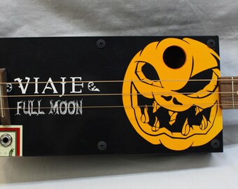 Cigar box guitar