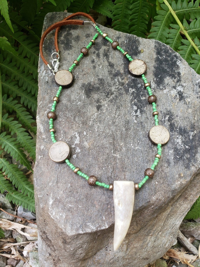 Deer Antler Tip Beaded Stone Necklace Leather Stag Horn Outdoors Rustic Jewelry AG3