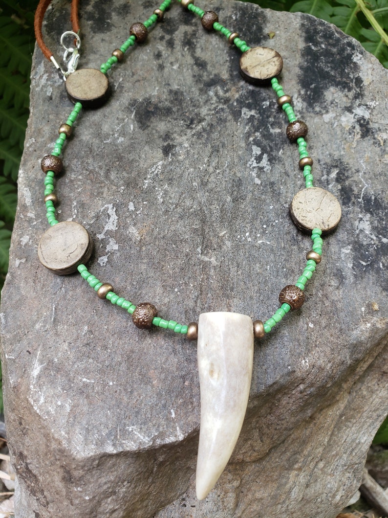 Deer Antler Tip Beaded Stone Necklace Leather Stag Horn Outdoors Rustic Jewelry AG3