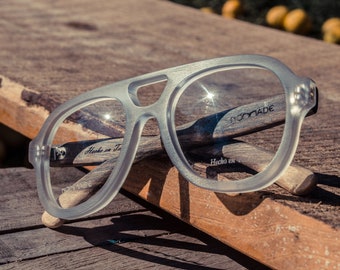 Wood and acetate frames for reading glasses model Verona, aviator style for men and women, bespoke glasses