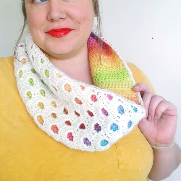 Peek-a-Boo Rainbow Cowl Crochet Pattern