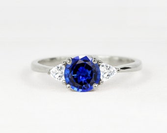 Anillo de zafiro azul, anillo de compromiso de oro blanco, anillo de zafiro azul y diamantes de un trillón, delicado anillo de compromiso con zafiro azul